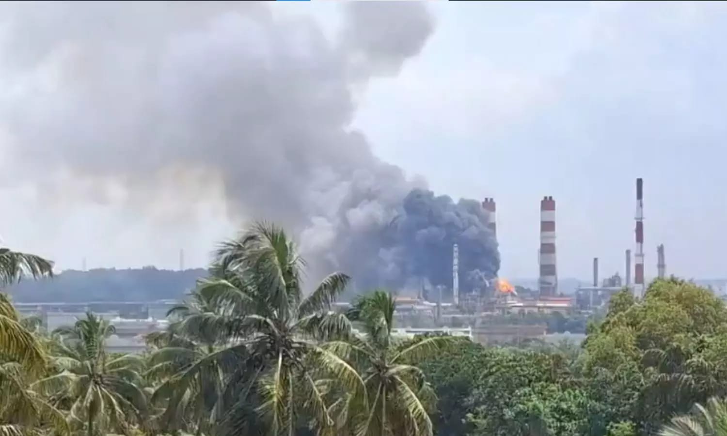 ಎಂಆರ್‌ಪಿಎಲ್‌ನಲ್ಲಿ ಬೆಂಕಿ ಅವಘಡ: ಓರ್ವ ಸಾವು, 9 ಜನ ಗಂಭೀರ.
