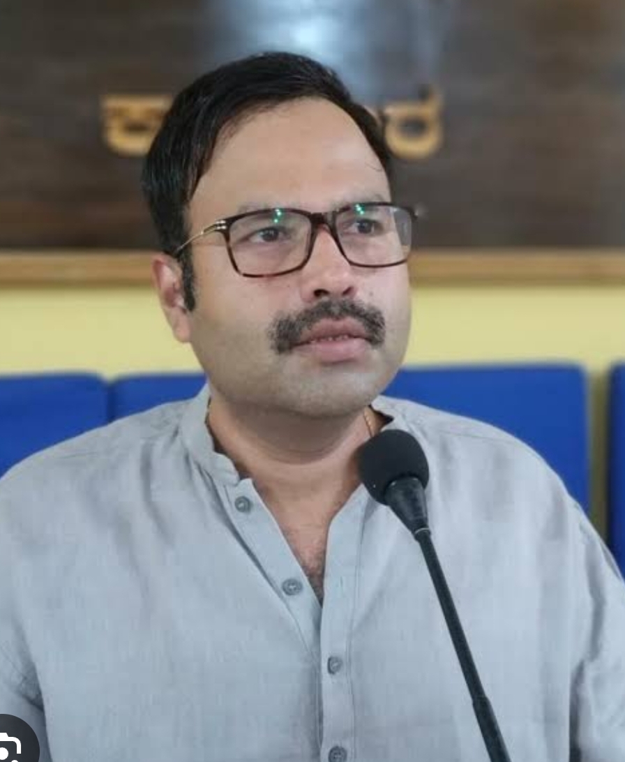 ಮುಂದಿನ ಚುನಾವಣೆಯಲ್ಲಿ ಸ್ಪರ್ಧೆ ಖಚಿತ: ಆನಂದ ಅಸ್ನೋಟಿಕರ್